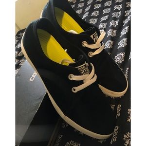 Converse Unisex Black Shoes ✨